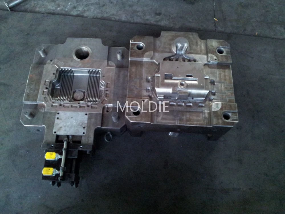 Customized/Designing Aluminium/Zinc Alloy Die Casting Mold for Auto/Hardware/LED Light/Medical